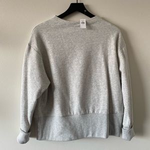 NWT gap mock neck sweatshirt